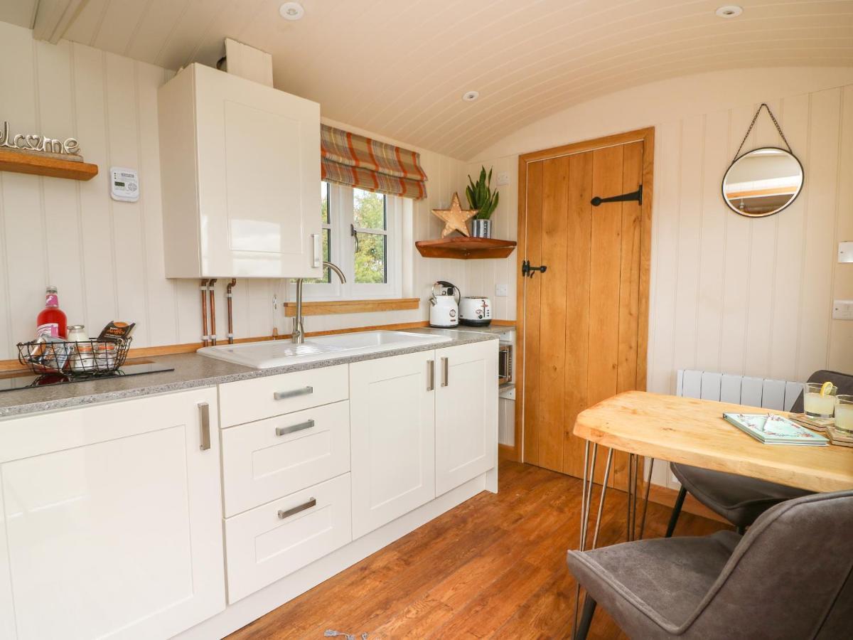 Marches Way Villa Rhayader Exterior photo